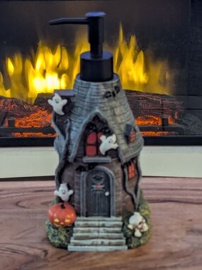 Halloween Haunted House Soap / Lotion Dispenser 👻